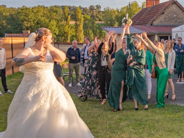 Le mariage de Joris et Elise à Ormes, Marne 10