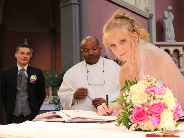 Le mariage de Romain et Amélie à Roncq, Nord 22