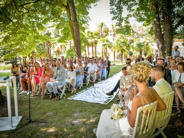Le mariage de Vivian et Dominika à Bazas, Gironde 43