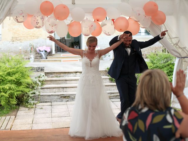 Le mariage de Mike et Lucie à Fours-en-Vexin, Eure 15