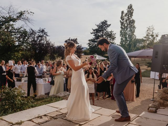 Le mariage de Lilian et Nina à Saint-Romain-d&apos;Ay, Ardèche 64