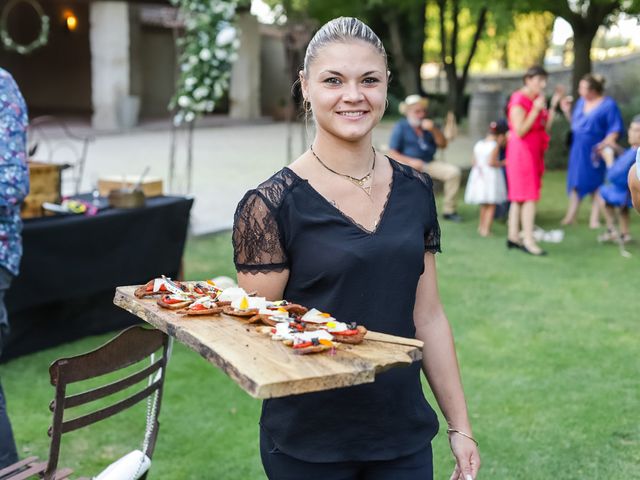Le mariage de Antoine et Anais à Rodilhan, Gard 11