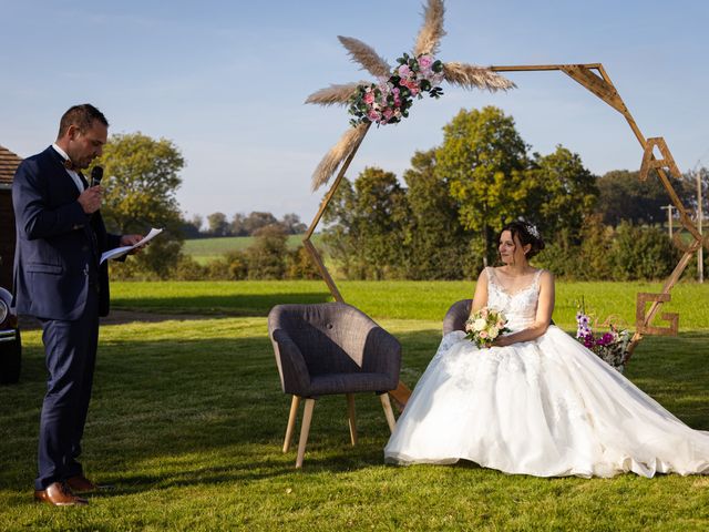 Le mariage de Guillaume et Amandine à Tennie, Sarthe 23