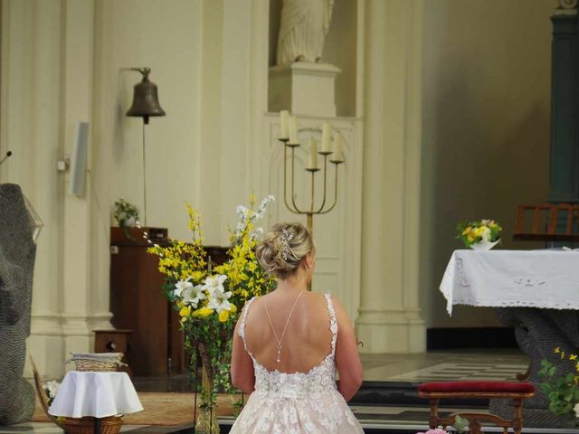 Le mariage de Benjamin et Sarah à Comines, Nord 3