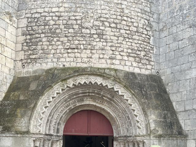Le mariage de Caro et Dorine à Meung-sur-Loire, Loiret 4