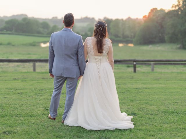 Le mariage de Delphine et Emmanuel à Bierné, Mayenne 16