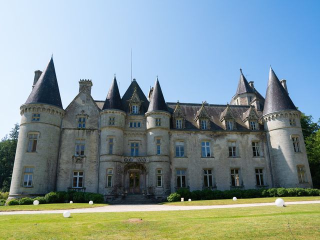 Le mariage de Julien et Anwesha à Trédion, Morbihan 2