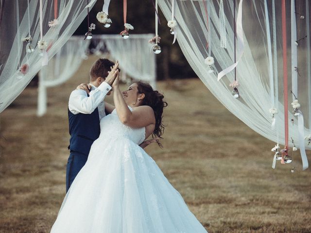 Le mariage de Johan et Lola à Serviès, Tarn 82