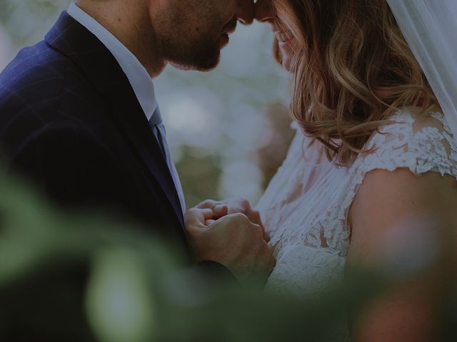 Le mariage de Cyril et Lucille à Champagnier, Isère 13