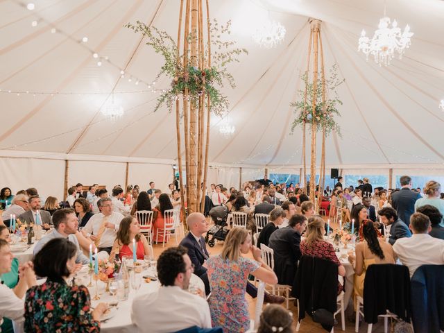 Le mariage de Romain et Charly à Courgenay, Yonne 28