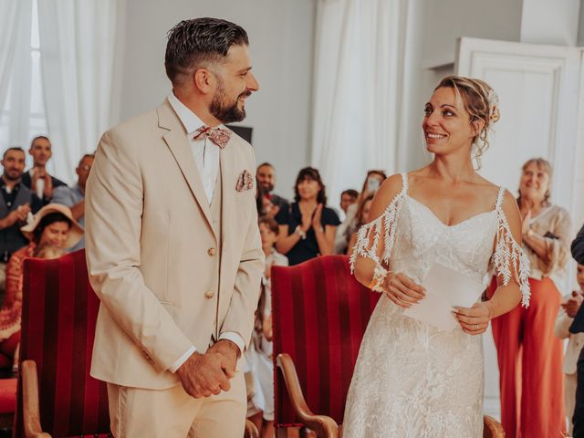 Le mariage de Adrien et Vanessa à Thairé, Charente Maritime 14