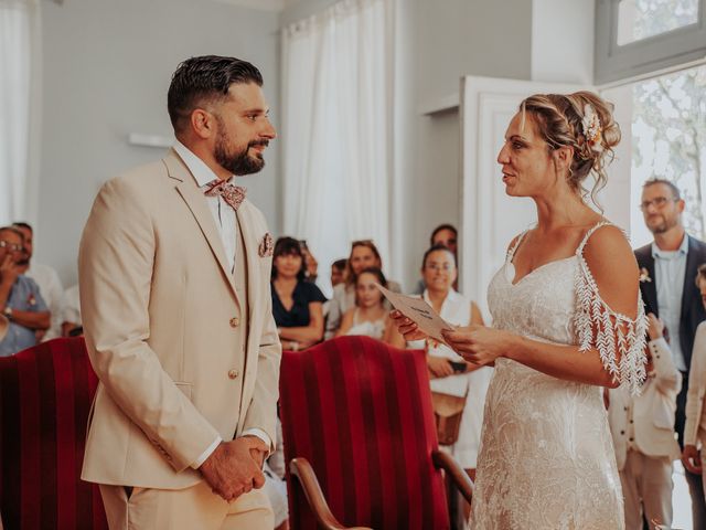 Le mariage de Adrien et Vanessa à Thairé, Charente Maritime 15