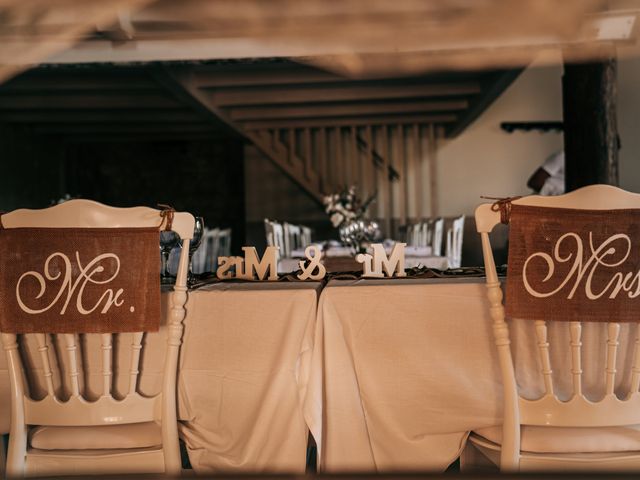 Le mariage de Adrien et Vanessa à Thairé, Charente Maritime 35