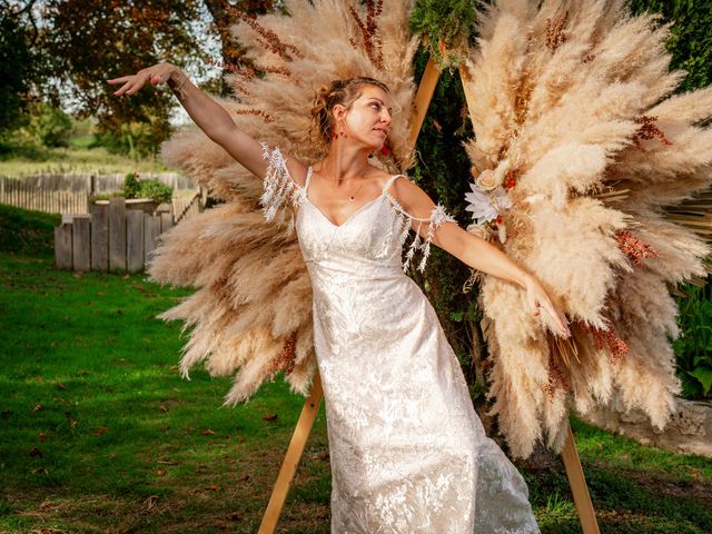 Le mariage de Adrien et Vanessa à Thairé, Charente Maritime 42