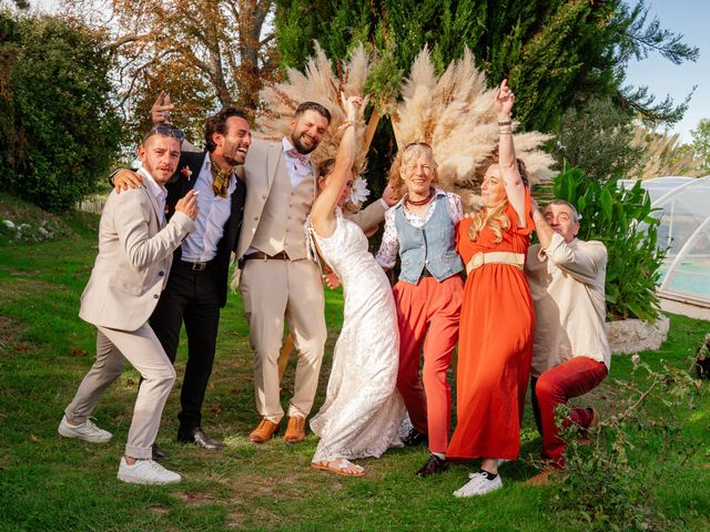 Le mariage de Adrien et Vanessa à Thairé, Charente Maritime 44