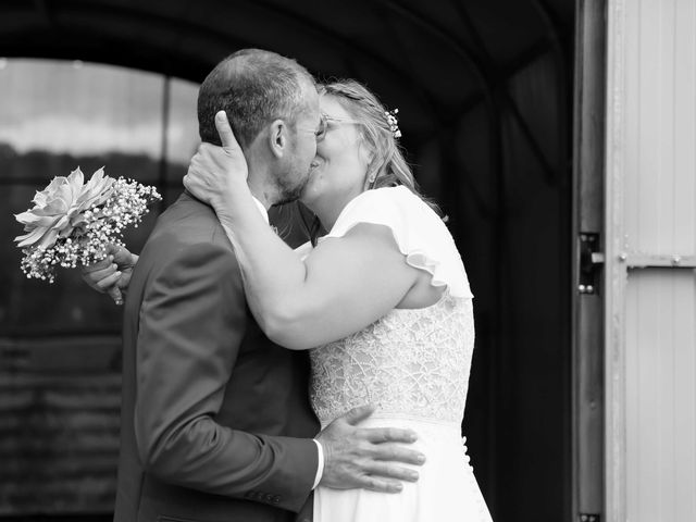 Le mariage de Loïc et Elodie à Treffrin, Côtes d'Armor 7