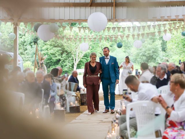 Le mariage de Loïc et Elodie à Treffrin, Côtes d'Armor 26