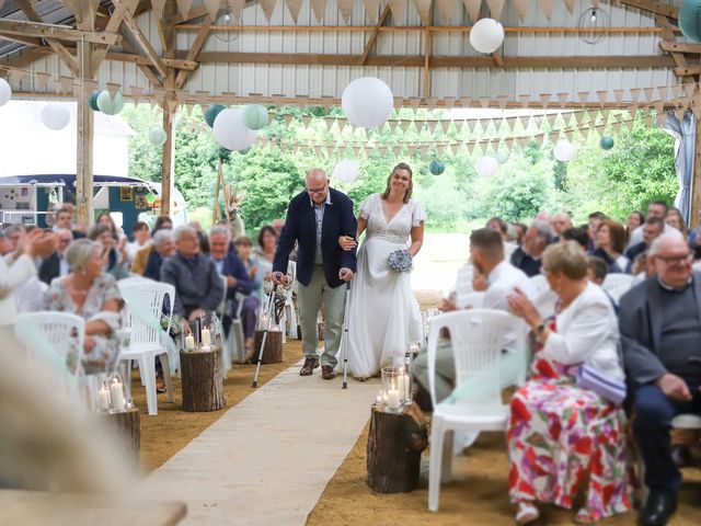 Le mariage de Loïc et Elodie à Treffrin, Côtes d'Armor 27