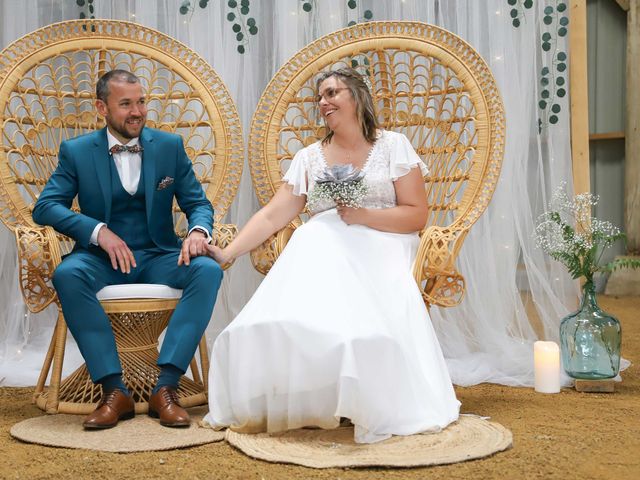 Le mariage de Loïc et Elodie à Treffrin, Côtes d'Armor 29
