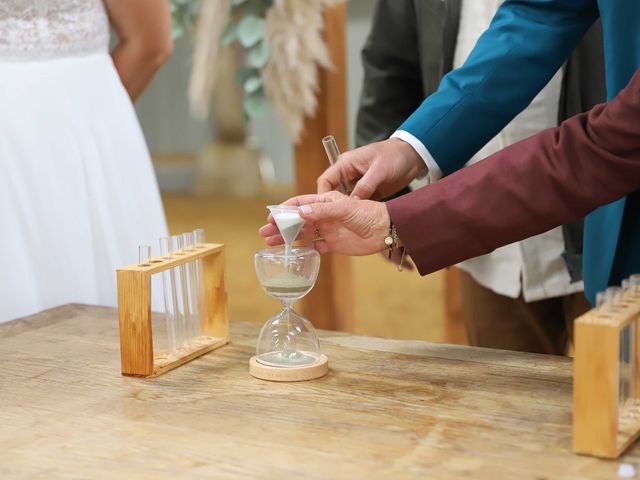 Le mariage de Loïc et Elodie à Treffrin, Côtes d'Armor 35