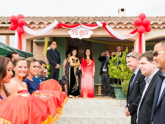 Le mariage de Fabien et Trang à Avignon, Vaucluse 2