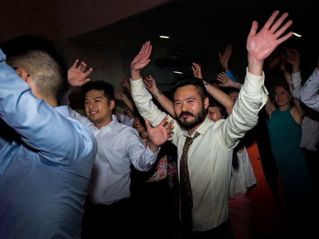 Le mariage de Fabien et Trang à Avignon, Vaucluse 26