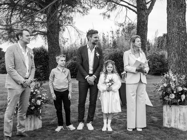 Le mariage de Richard et Sarah à Orgon, Bouches-du-Rhône 15