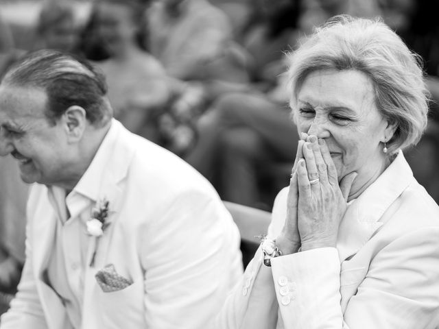 Le mariage de Richard et Sarah à Orgon, Bouches-du-Rhône 18