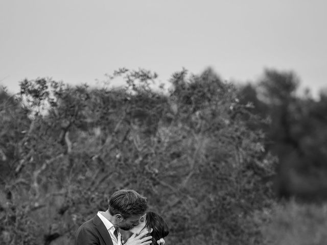 Le mariage de Richard et Sarah à Orgon, Bouches-du-Rhône 27