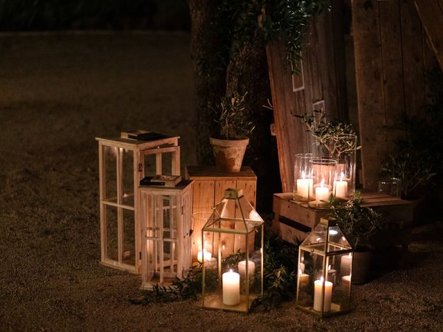 Le mariage de Richard et Sarah à Orgon, Bouches-du-Rhône 30