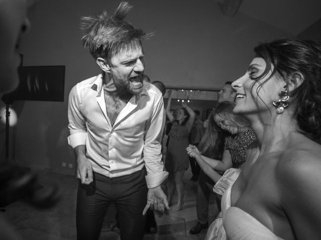 Le mariage de Richard et Sarah à Orgon, Bouches-du-Rhône 34