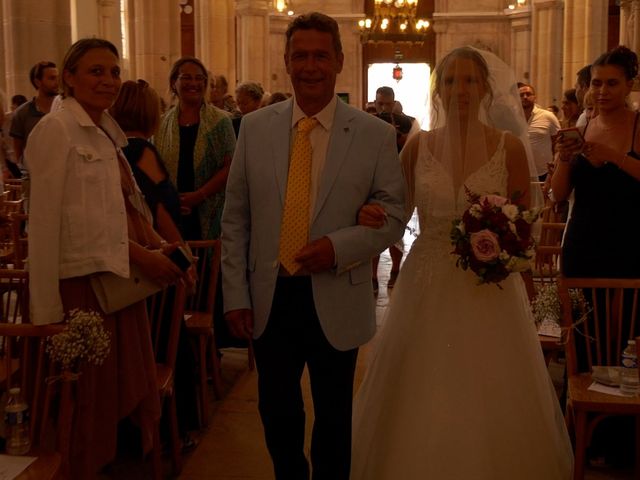 Le mariage de Anthony et Mélanie à La Chapelle-de-Guinchay, Saône et Loire 15