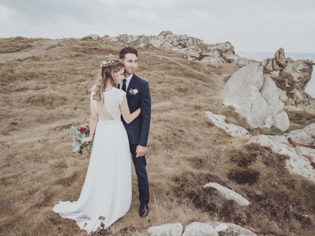 Le mariage de Julien et Alice à Plougasnou, Finistère 24