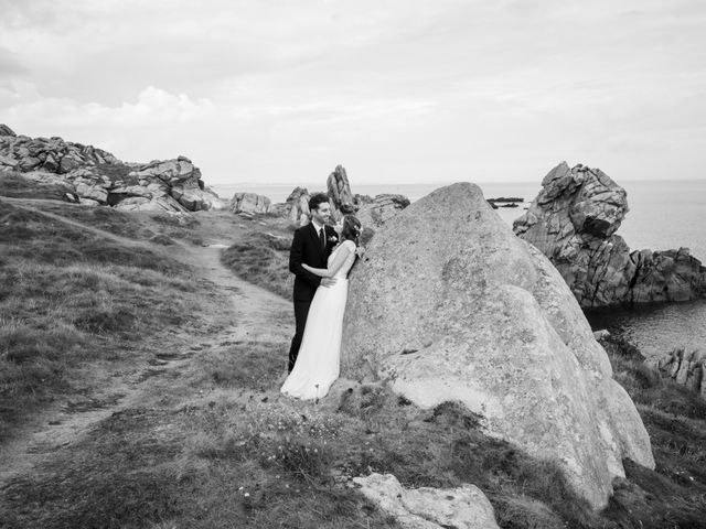 Le mariage de Julien et Alice à Plougasnou, Finistère 27