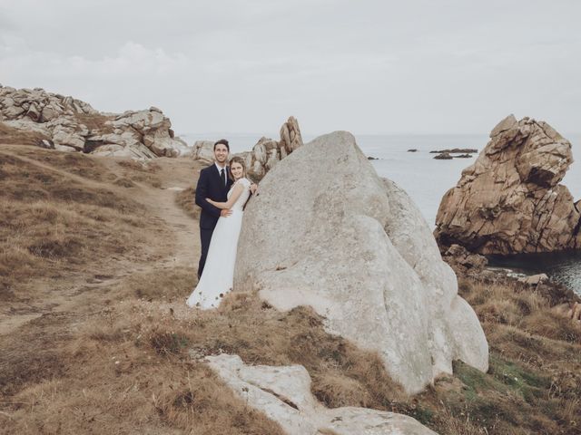 Le mariage de Julien et Alice à Plougasnou, Finistère 28