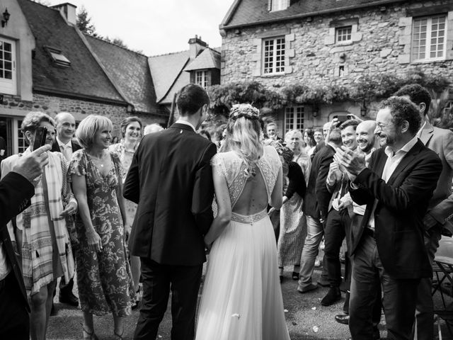 Le mariage de Julien et Alice à Plougasnou, Finistère 73