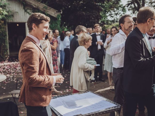 Le mariage de Julien et Alice à Plougasnou, Finistère 79