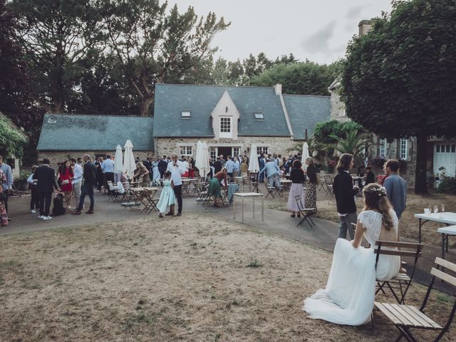 Le mariage de Julien et Alice à Plougasnou, Finistère 92