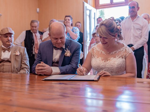 Le mariage de Delphine et Philippe à Corme-Royal, Charente Maritime 95