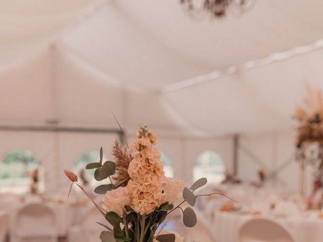 Le mariage de Delphine et Philippe à Corme-Royal, Charente Maritime 128