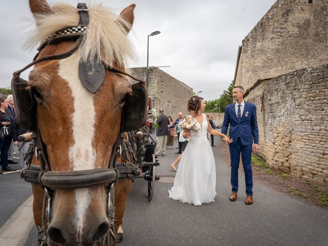 Le mariage de Florian et Chloé à Esquay-sur-Seulles, Calvados 25