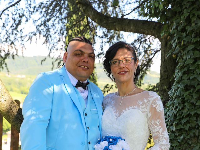 Le mariage de Fabien  et Amandine à La Motte-de-Galaure, Drôme 2