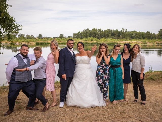 Le mariage de Goeffrey et Marlène à Avaray, Loir-et-Cher 2