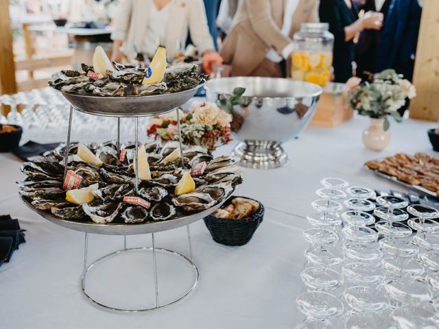 Le mariage de Paul et Roxane à Andernos-les-Bains, Gironde 45