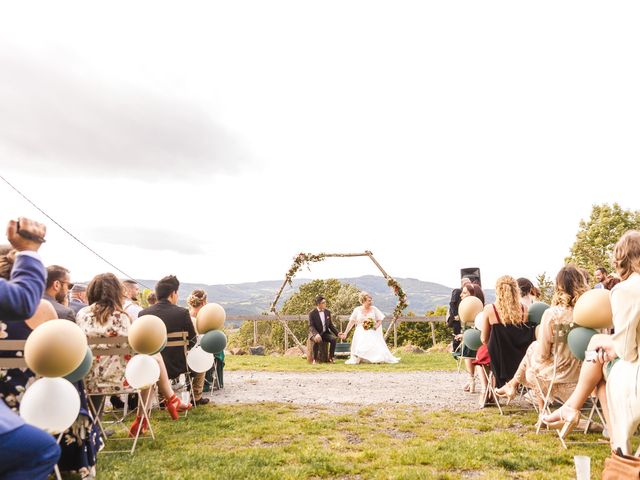 Le mariage de Quang et Valentine à Saint-Forgeux, Rhône 29