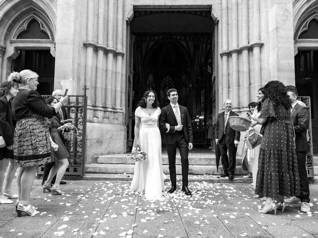 Le mariage de Adrien et Chloé à Paris, Paris 2