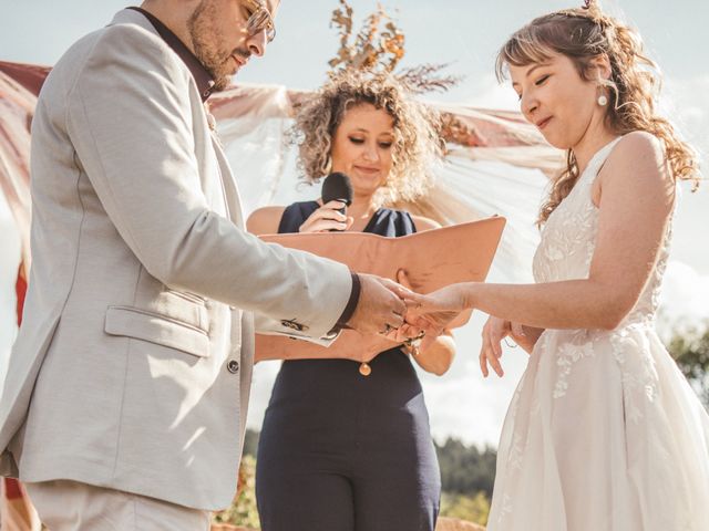 Le mariage de Sylvain et Solène à Riotord, Haute-Loire 9