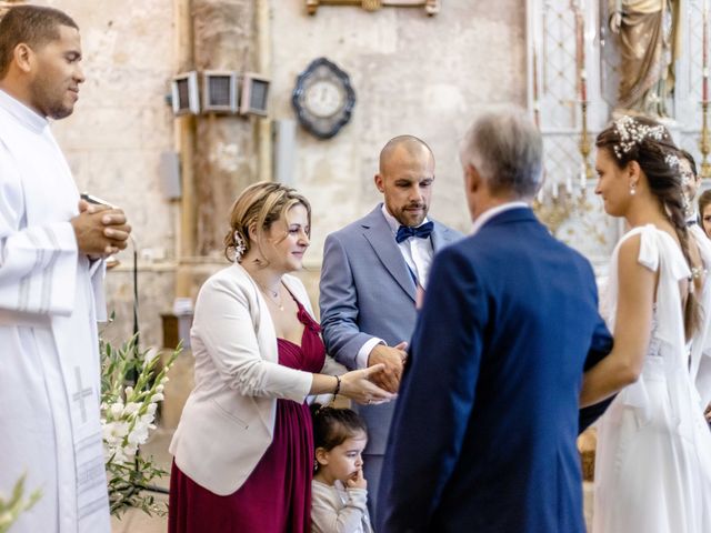 Le mariage de Christophe et Alexia à Caux, Hérault 29