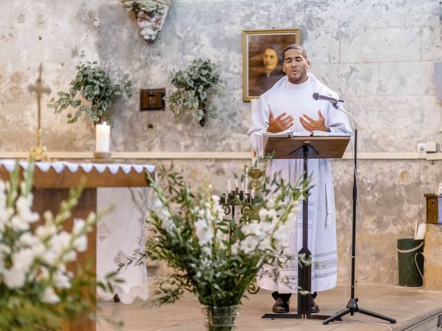 Le mariage de Christophe et Alexia à Caux, Hérault 33