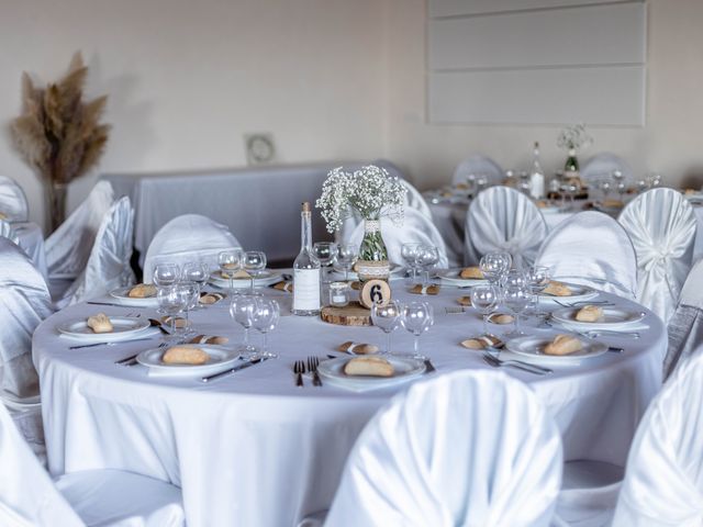 Le mariage de Christophe et Alexia à Caux, Hérault 65